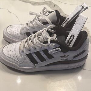 Adidas Men's Classic White and Black Sneakers